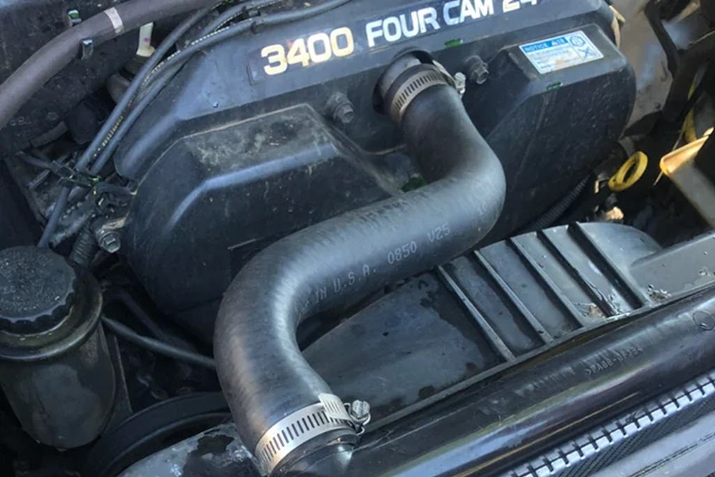 How do I know if a radiator hose is defective?