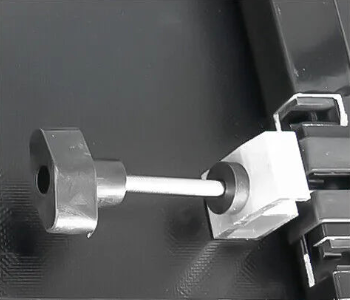 Replacement Front Clamp For Soft Tonneau Cover 1 PC